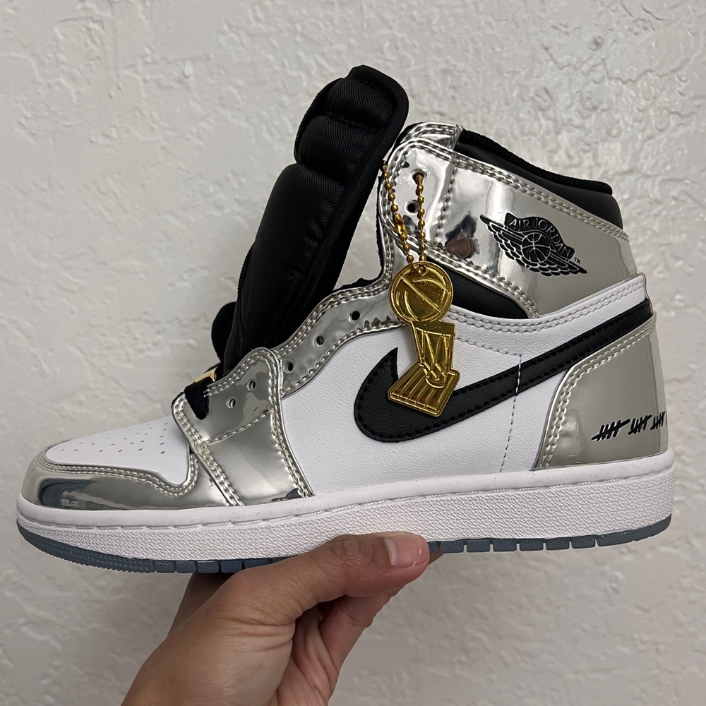 AirJordan 1 Think 16 Pass The Torch 7.5M